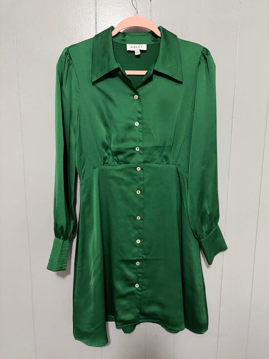 Gilli Dresses & Skirts - Modcloth Gilli Green Satin Long Sleeve Button-down Party A-line Dress M
